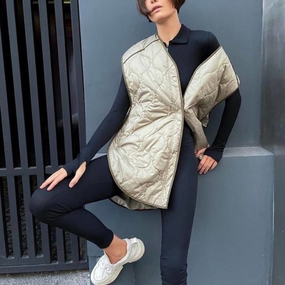 H&M Quilted Oversized Vest Blogger Favorite - Picture 6 of 17